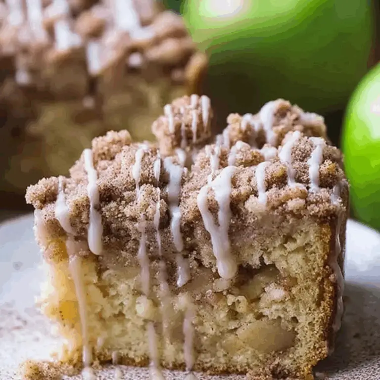 Cinnamon Apple Crumb Cake