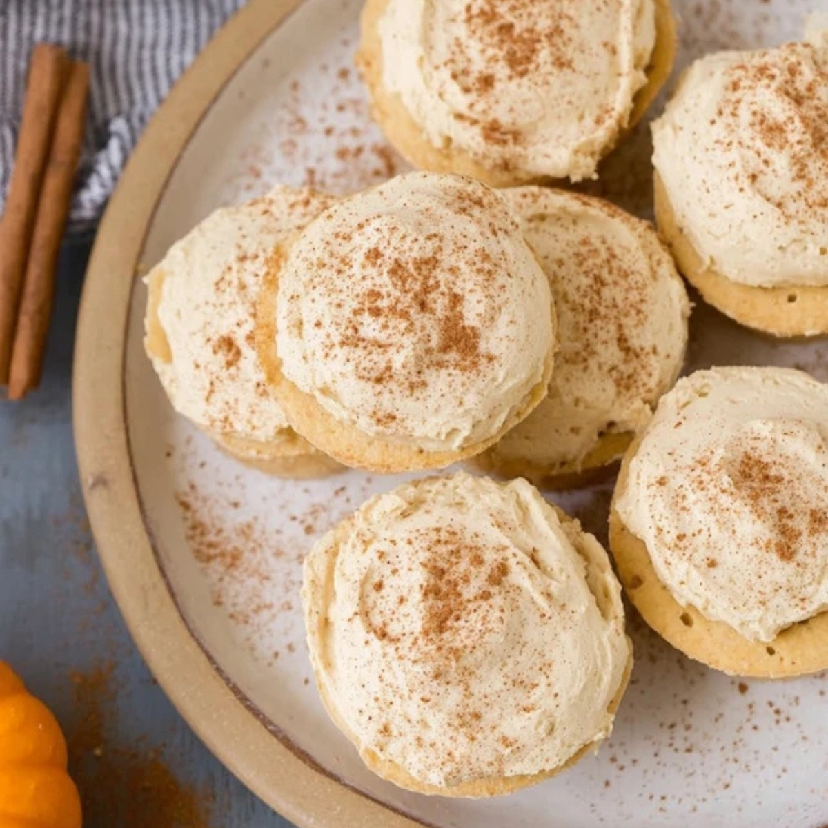 Healthy Pumpkin Cheesecakes