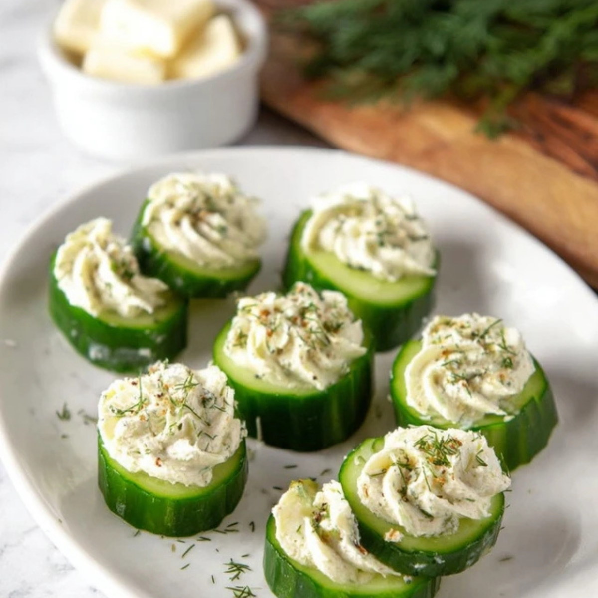 Cucumber Slices With Herb and Garlic Cheese