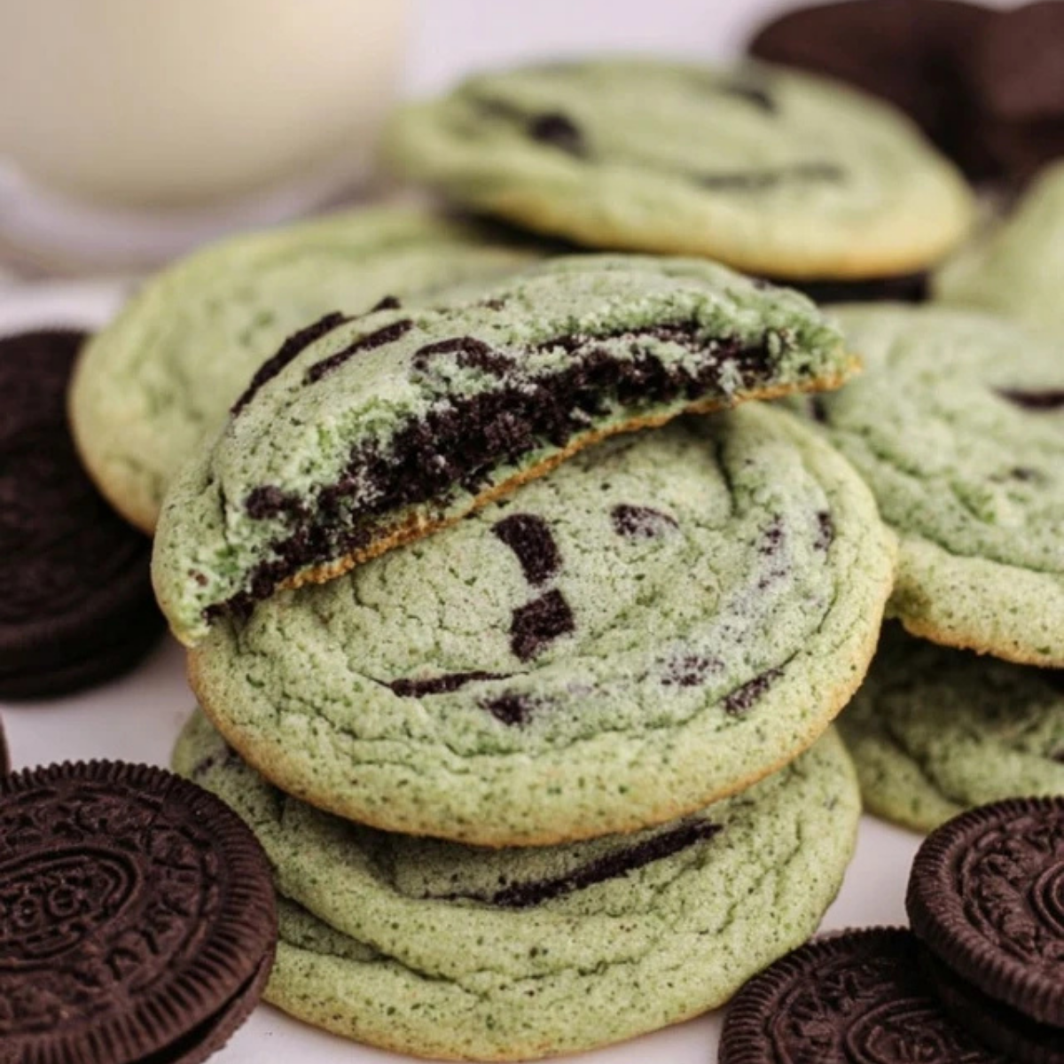Mint Oreo Pudding Cookies
