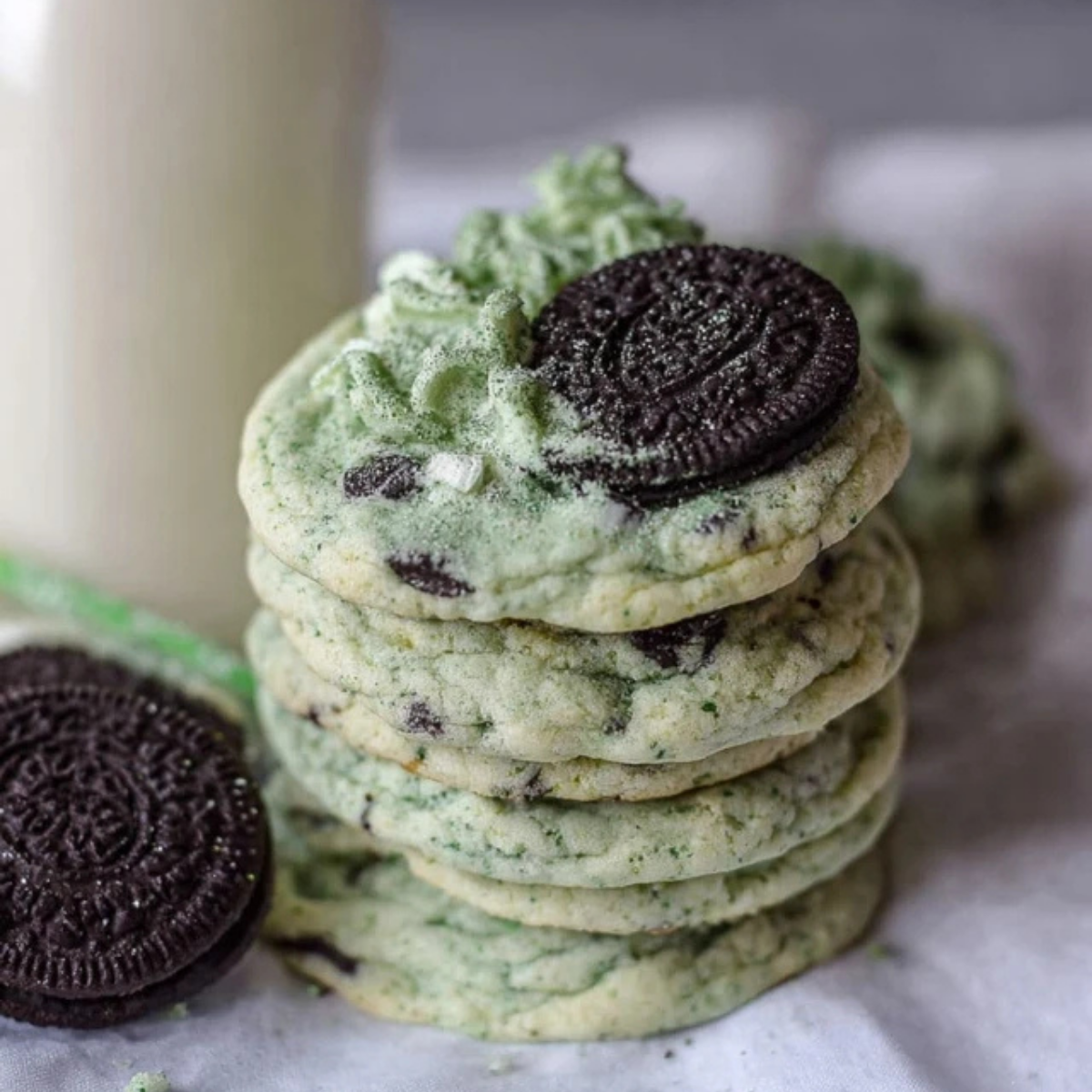 Oreo Shamrock Shake Cookies