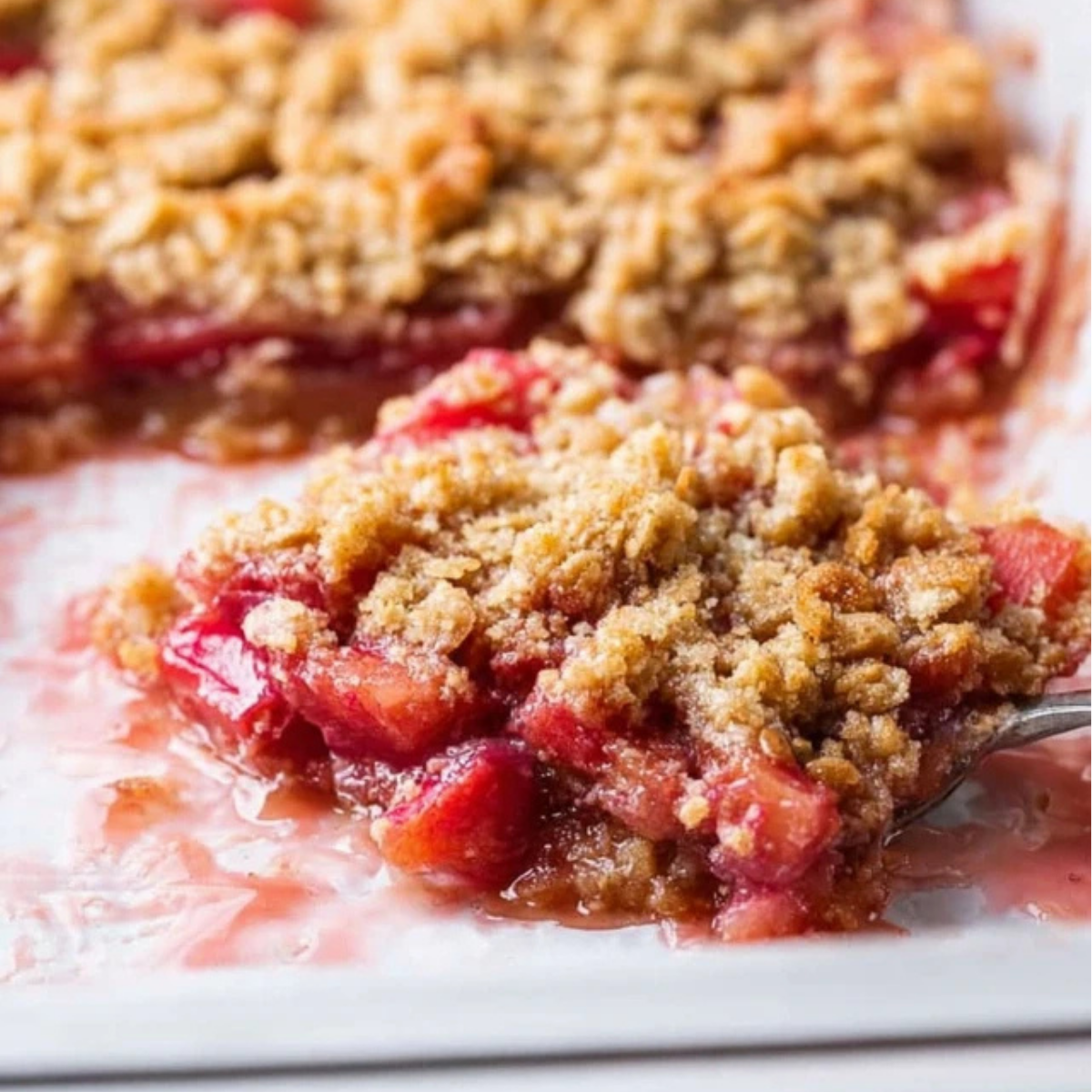 Rhubarb Crunch