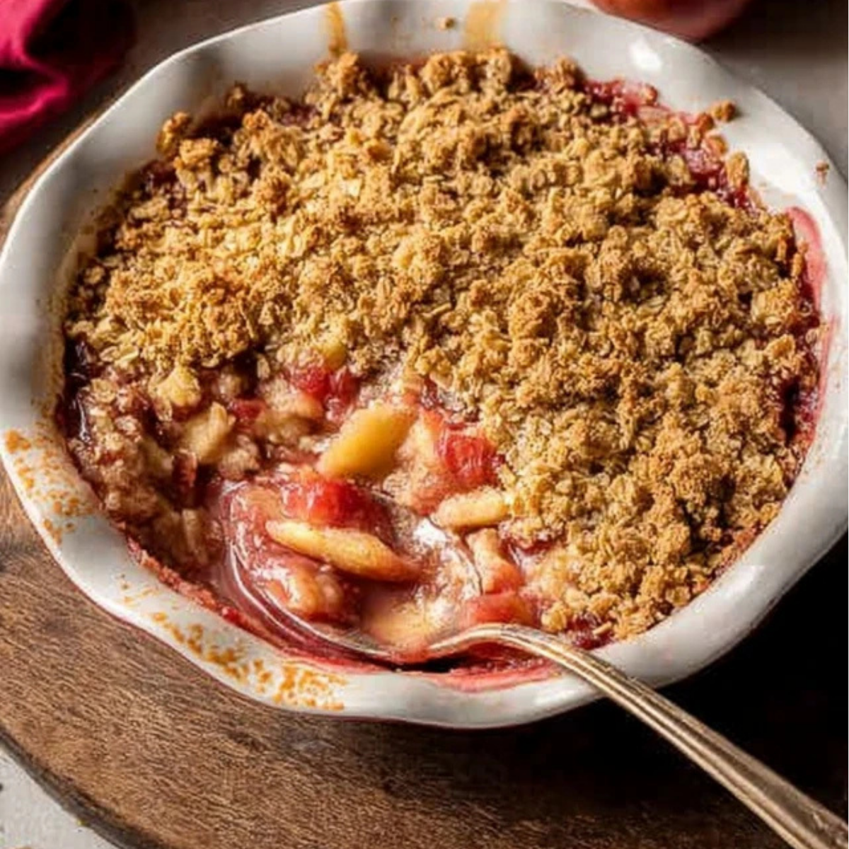 Rhubarb and Apple Crumble