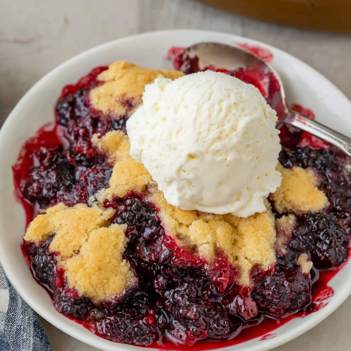 Blackberry Cobbler